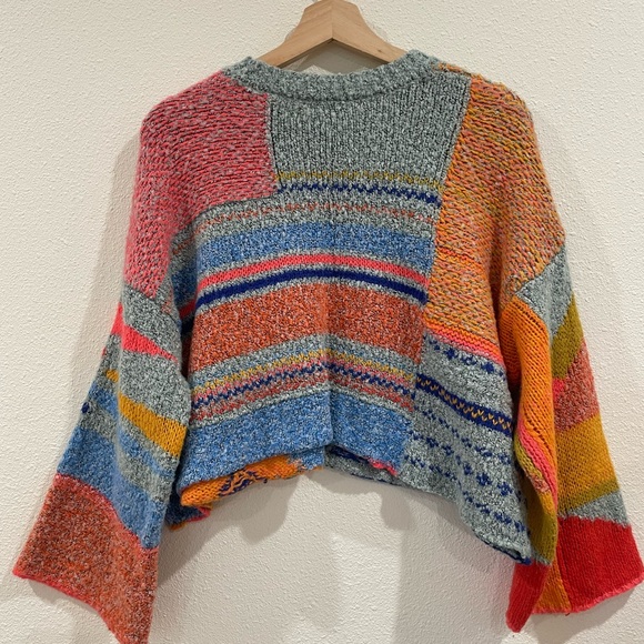 Moon & Madison Multicolor Knit Abstract Sweater - Picture 6 of 8